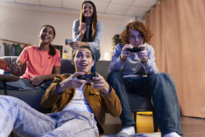 Los gamers menores de 20 que están rompiéndola en el mundo de los videojuegos
